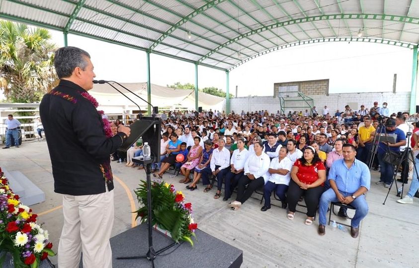 Rutilio Escandón inaugura reconversión del Centro de Salud Guadalupe