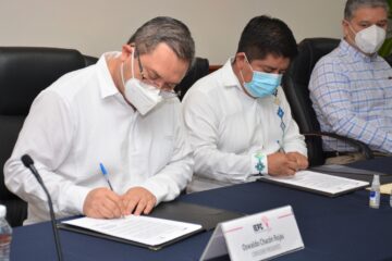 Firman convenio de colaboración IEPC y SEDESPI