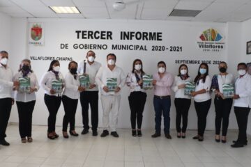 Ayuntamiento de Villaflores entrega glosa del tercer informe