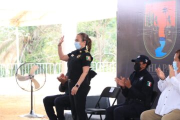 Zepeda Soto reconoce políticas públicas para dignificar a policías