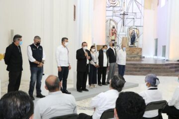 Restauran mural de la Catedral de San Marcos, en Tuxtla Gutiérrez