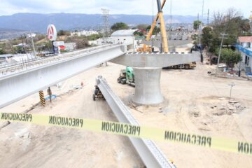 Supervisan construcción de paso a desnivel del Libramiento Sur-Bulevar Andrés Serra Rojas