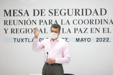 Rutilio Escandón pide a madres y padres llevar a vacunar a sus hijas e hijos mayores de 12 años