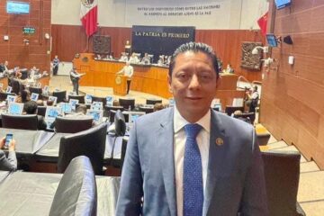 Participa Llaven Abarca en primera sesión de la Comisión Permanente en sede del Senado de la República