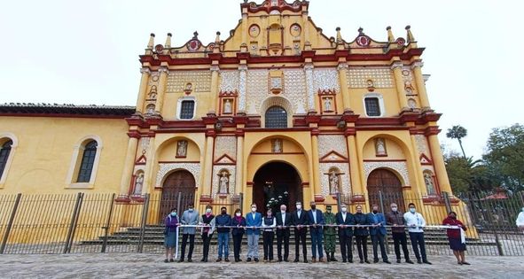 Rutilio Escandón inaugura rehabilitación de la Catedral de San Cristóbal de  Las Casas, afectada por el sismo de 2017 - Filo y Sofía