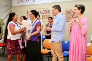 Encabezan Rutilio Escandón y Alejandra Frausto Premiación del XI Concurso Nacional de Textiles y Rebozo 2023