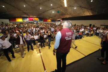 Desde Tuxtla Gutiérrez, Ángel Torres acompaña a Claudia Sheinbaum en su cierre de precampaña