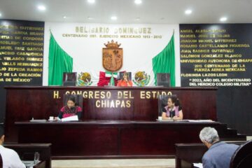 Dos presidentes municipales de Chiapas, piden licencia