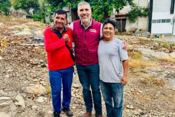 Visita Angel Torres la colonia Dr. Gabriel Gutiérrez Zepeda