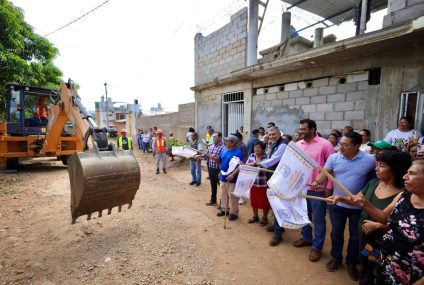 Inicia construcción de calles en colonia Evolución Política y 27 de Febrero: Angel Torres