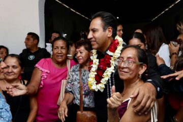 “Voy a decirle al mundo entero que en Chiapas puede haber pobreza, pero mi pueblo come todos los días”: Eduardo Ramírez